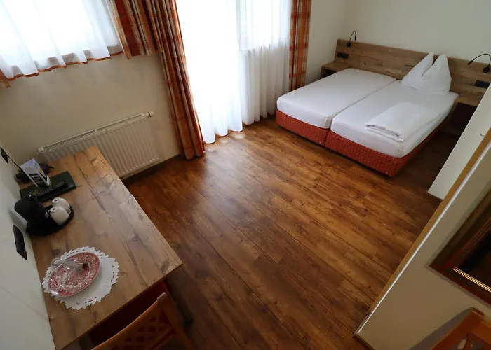 Bed & Breakfast Fuchs 4*