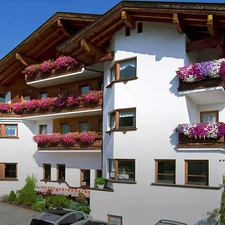 Fuchs Bed and Breakfast Söll